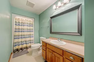 2230 E Elmview Dr, Appleton, WI 54915 - Photo 36