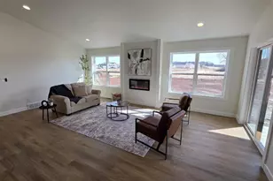 N9208 Homestead Ln, Appleton, WI 54915 - Photo 10