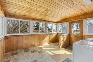 W5684 Firelane 12, Menasha, WI 54952 - Photo 32