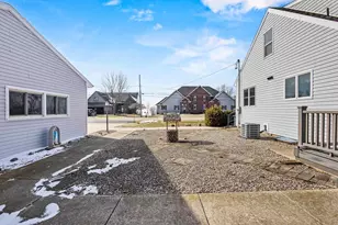 W5684 Firelane 12, Menasha, WI 54952 - Photo 46