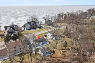 W5684 Firelane 12, Menasha, WI 54952 - Photo 70