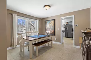 1093 Reed St, Green Bay, WI 54303 - Photo 6