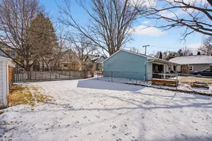 625 S Quincy St, Green Bay, WI 54301 - Photo 16