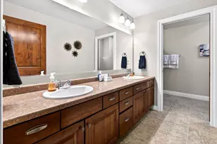 5667 N Summerland St, Appleton, WI 54913 - Photo 84