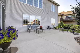 5667 N Summerland St, Appleton, WI 54913 - Photo 20