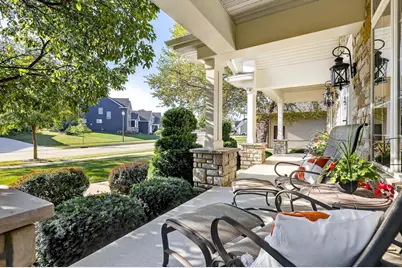 5667 N Summerland Street, Appleton, WI 54913 - Photo 6