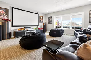 5667 N Summerland St, Appleton, WI 54913 - Photo 74