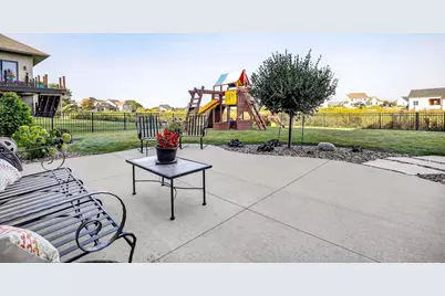 5667 N Summerland Street, Appleton, WI 54913 - Photo 22