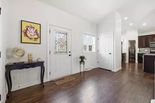 1364 Primrose Ln, Fond du Lac, WI 54935 - Photo 6