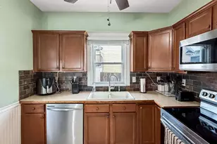 835 Winnebago Ave, Oshkosh, WI 54901 - Photo 8