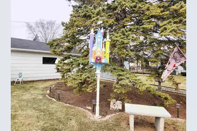 64 N St Josephs Lane, Fond du Lac, WI 54935 - Photo 6