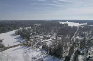 N570 W Fairland Cir, Menominee, MI 49858 - Photo 46