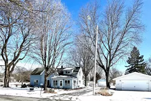 224 N Madison St, Coloma, WI 54930 - Photo 4