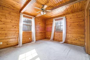 N8665 Firelane 10, Menasha, WI 54952 - Photo 16