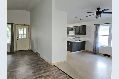 1906 Mitchell Street, Oshkosh, WI 54901 - Photo 12