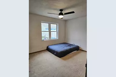 1906 Mitchell Street, Oshkosh, WI 54901 - Photo 10