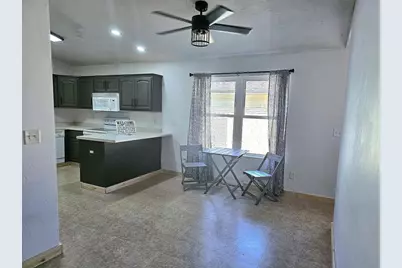 1906 Mitchell Street, Oshkosh, WI 54901 - Photo 10