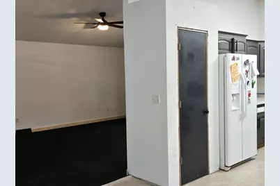 1906 Mitchell Street, Oshkosh, WI 54901 - Photo 8