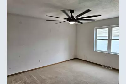 1906 Mitchell Street, Oshkosh, WI 54901 - Photo 12