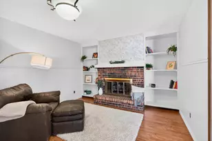 1017 N Bay Ridge Rd, Appleton, WI 54915 - Photo 16