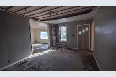 324 E North Lake Street, Hancock, WI 54943 - Photo 6