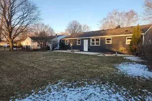 31 N Linden Ln, Appleton, WI 54915 - Photo 2