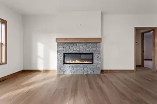 3023 Woodward Wy, De Pere, WI 54115 - Photo 14