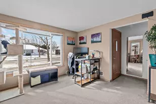 920 E Marquette St, Appleton, WI 54911 - Photo 8