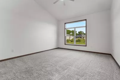 3375 Shawano Avenue, Green Bay, WI 54313 - Photo 16