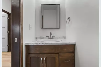 3375 Shawano Avenue, Green Bay, WI 54313 - Photo 10