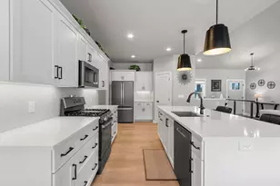 1652 Torchwood Trl, De Pere, WI 54115 - Photo 18