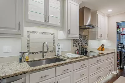 2661 Northern Road #E, Appleton, WI 54914 - Photo 8