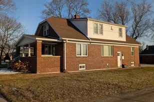 331 Thompson St, Peshtigo, WI 54157 - Photo 4