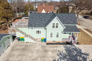 1222 S Monroe Ave, Green Bay, WI 54301 - Photo 10