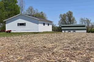 N5199 Marggi Ln, Saint Cloud, WI 53079 - Photo 6