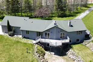 N5199 Marggi Ln, Saint Cloud, WI 53079 - Photo 4