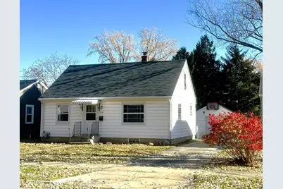 1707 12th Avenue, Green Bay, WI 54304 - Photo 2
