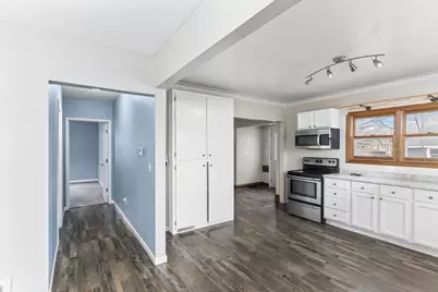 914 W Brewster Street, Appleton, WI 54914 - Photo 6