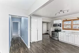 914 W Brewster St, Appleton, WI 54914 - Photo 6