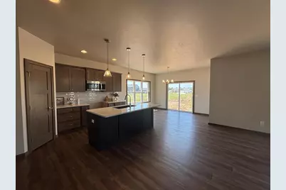 N8061 Blue Heron Circle, Sherwood, WI 54169 - Photo 6