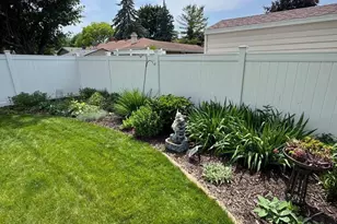 533 N Canterbury Dr, Appleton, WI 54915 - Photo 44