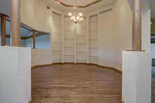 1690 Gateway Meadows Ln, Neenah, WI 54956 - Photo 10