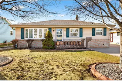 49 Fairway Court, Appleton, WI 54915 - Photo 1