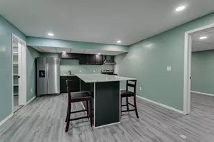 1025 Greendale Ct, Menasha, WI 54952 - Photo 34