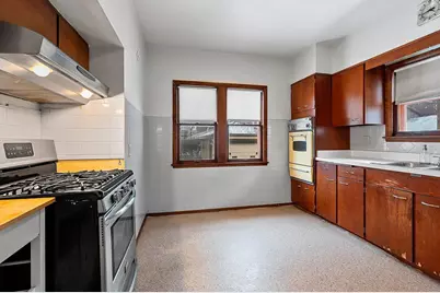 1952 N 86th Street, Wauwatosa, WI 53226 - Photo 14