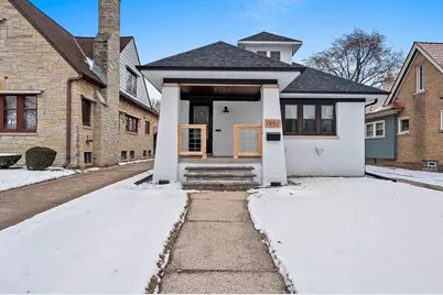 1952 N 86th Street, Wauwatosa, WI 53226 - Photo 2