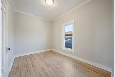 1370 Ceape Avenue, Oshkosh, WI 54901 - Photo 8