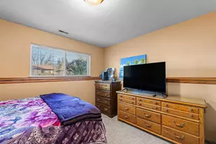 23 W Smith Ave, Oshkosh, WI 54901 - Photo 10