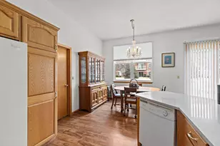 1513 Dickenson Ct, Neenah, WI 54956 - Photo 12