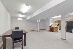 1513 Dickenson Ct, Neenah, WI 54956 - Photo 22